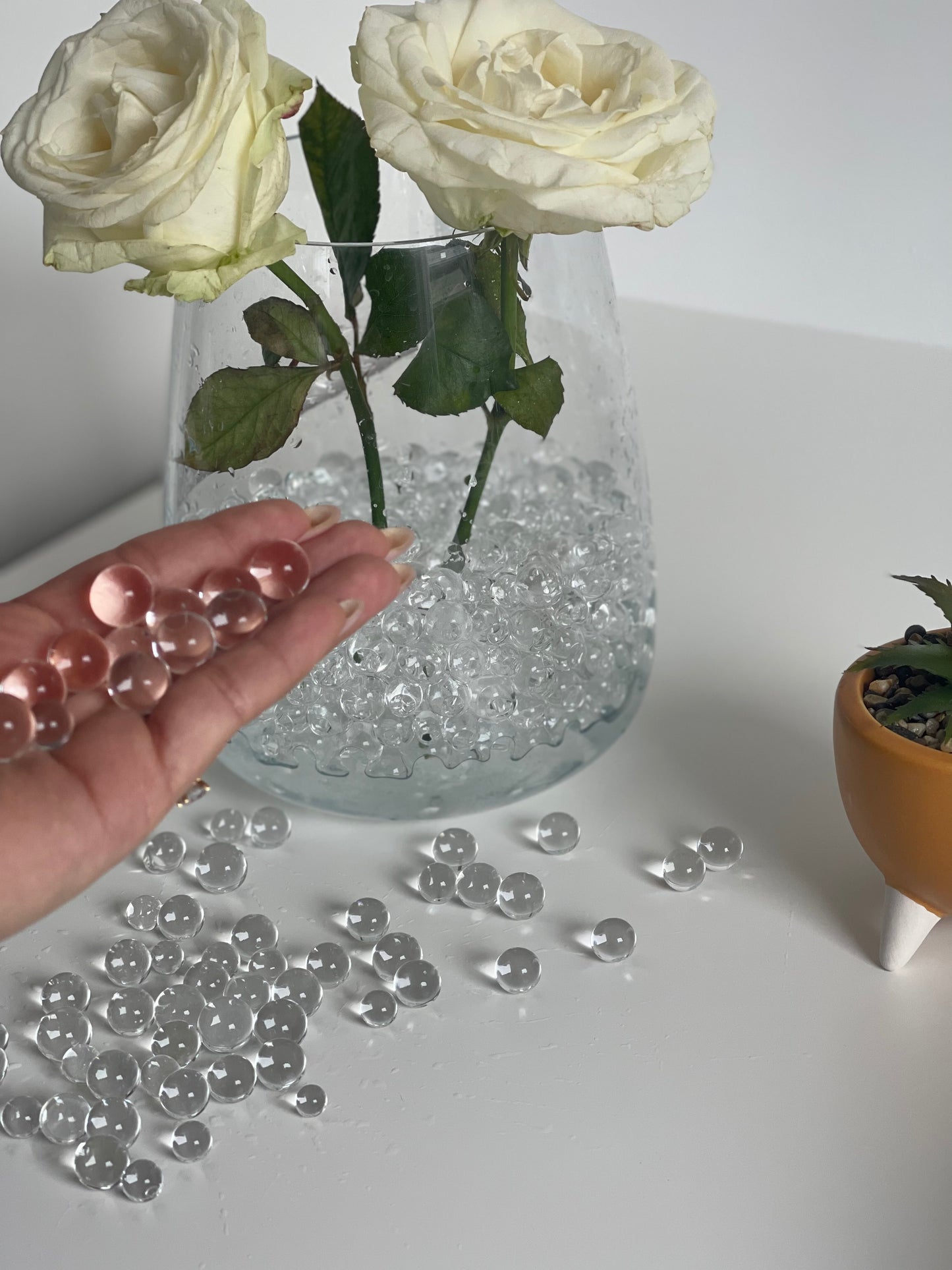 Perles d'eau transparentes